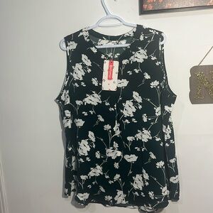 Women’s tank top